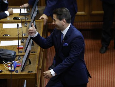 Javier Olivares se abre a respaldar el plan de Reconstrucción Nacional tras cita de su bancada con el Gobierno