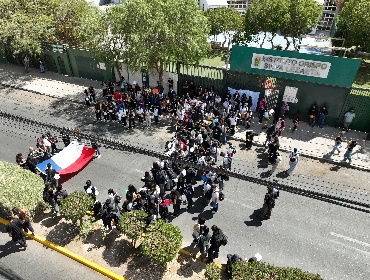 Instituto Obispo Silva Lezaeta retoma clases a 21 días del mortal ataque en Calama