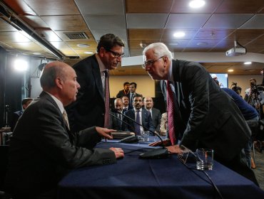 Biministro Mas busca cerrar capítulo con Codelco y pide "dar vuelta a la página" tras tensa junta de accionistas