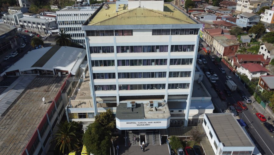 Seremi de Salud pone al Hospital Van Buren de Valparaíso como prioridad: "Estamos en búsqueda de la mejor solución posible"