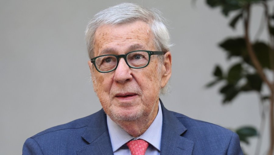 Van Klaveren destaca exposición de Bachelet en la ONU y critica la "pequeñez del Gobierno" al no apoyar candidatura