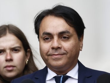 Jefe de bancada de la DC advierte que "estamos bastante desacuerdo" con algunos aspectos del plan de Reconstrucción