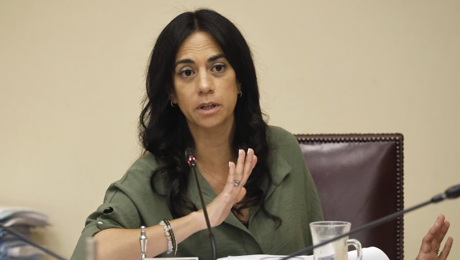 Presidenta del Senado insta al oficialismo a “tender puentes” para poder sacar adelante los proyectos del Gobierno