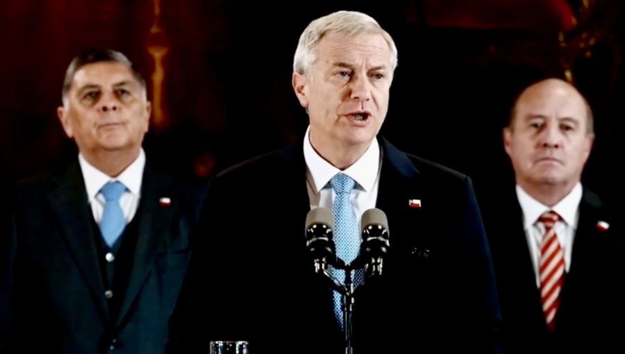 Presidente Kast firma proyecto de reconstrucción y pide al Congreso aprobarlo: "Puede marcar un antes y un después"