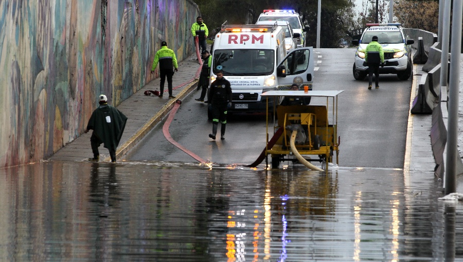 INDH interpone recurso por crisis de aguas servidas que afecta a 6.500 en San Bernardo