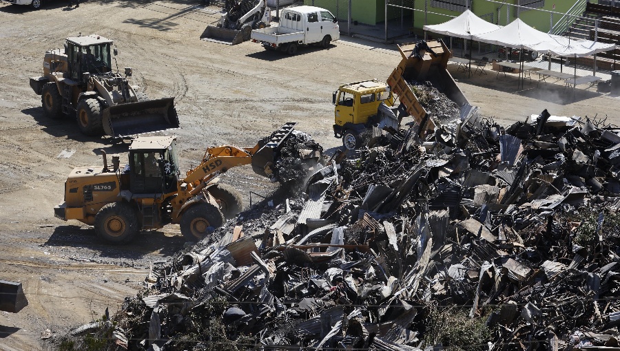 Con imágenes satelitales y drones detectarán vertederos ilegales de escombros