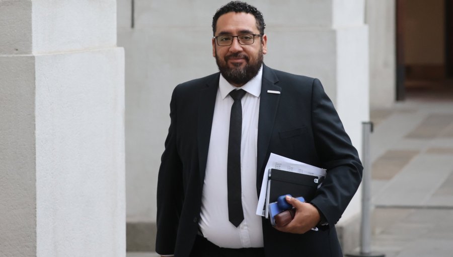 De la oficina ministerial al aula porteña: Nicolás Cataldo asume liderazgo estratégico en la Universidad de Valparaíso