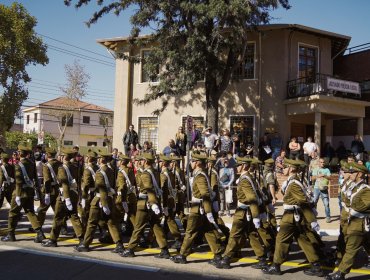 Villa Alemana retomó tradicional desfile cívico-militar en honor a Carabineros en la antesala de su aniversario Nº99