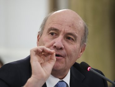 Ministro de Hacienda proyecta bajar el desempleo al 6,5% en cuatro años y "crear del orden de 600 mil a 650 mil empleos"