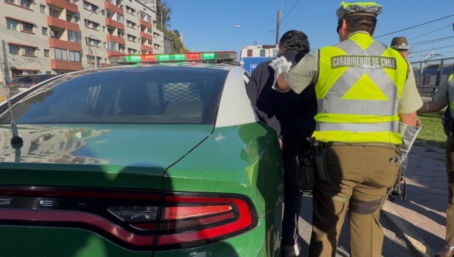 Narcotest desnudan cruda realidad del transporte en Valparaíso: cuatro micreros detenidos en un par de horas en Av. España