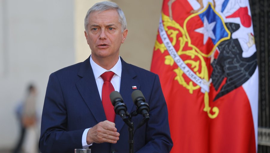 Presidente Kast reconoce que hubo financiamiento público en almuerzo con excompañeros en La Moneda