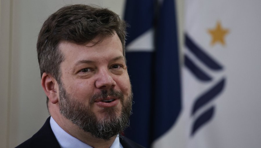 Kaiser tras reunión en La Moneda con Alvarado asegura que "si hubo algún momento un malentendido, está completamente superado”