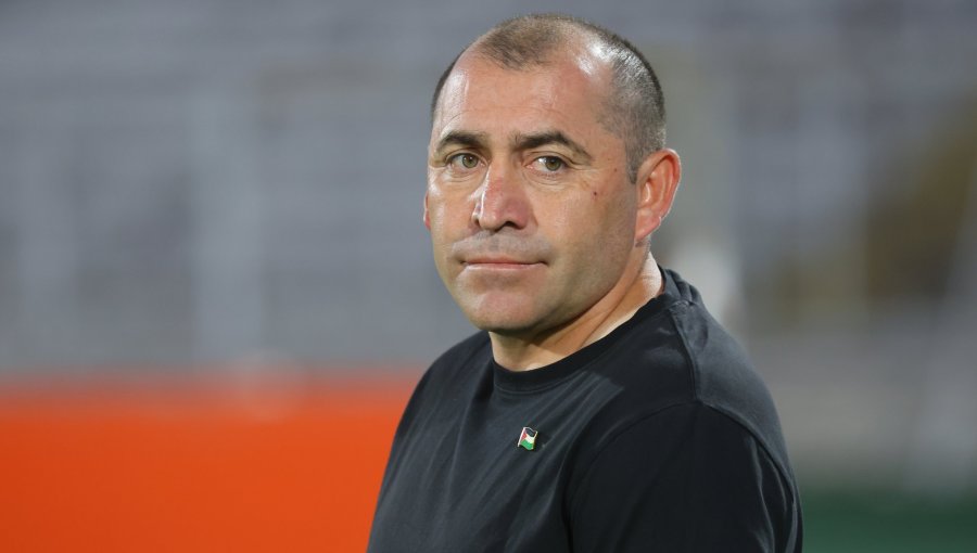 Palestino confirmó que "de mutuo acuerdo" se puso final al vínculo con Cristián Muñoz