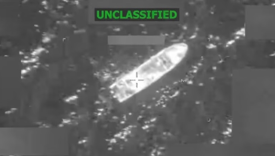 EE.UU. abate a dos personas en nuevo bombardeo a embarcación en el Pacífico