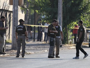 Persecución termina con delincuente abatido por Carabineros tras intento de atropello en Pudahuel