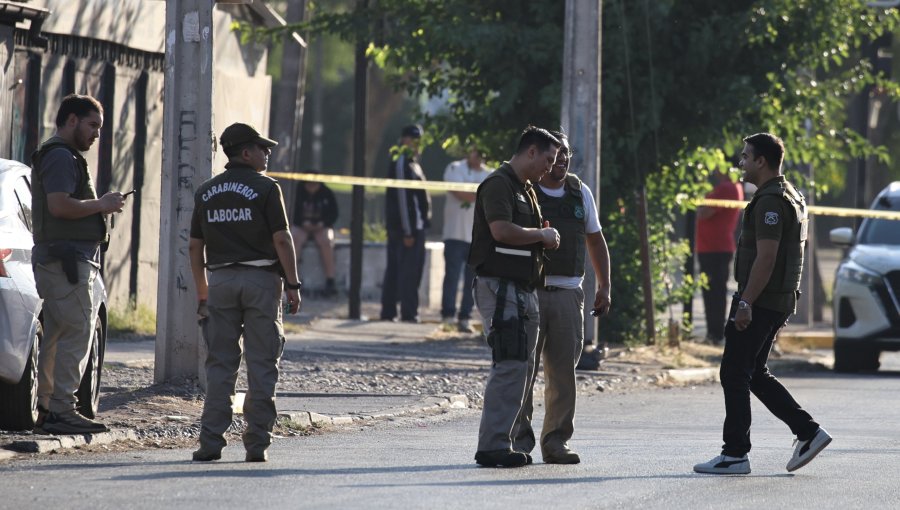 Persecución termina con delincuente abatido por Carabineros tras intento de atropello en Pudahuel