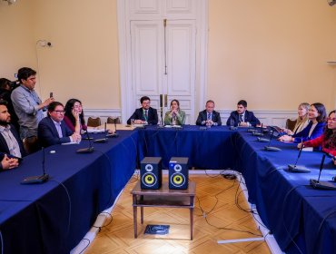 Bancada del PC reitera que votará en contra de la idea de legislar el plan de Reconstrucción tras reunión con ministro de la Segpres