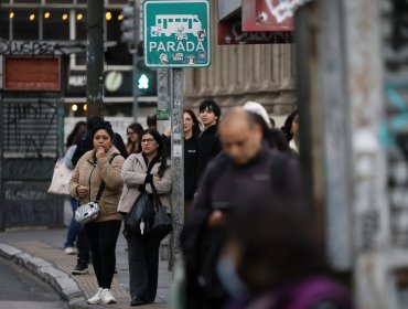 Acuerdo entre Gobierno y operadores pone fin a la paralización de microbuses en Quilpué y Villa Alemana