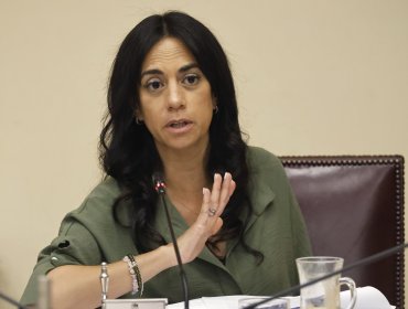 Presidenta del Senado apunta a descoordinación del Gobierno por oficio de la Dipres, pero valora aclaración de Kast