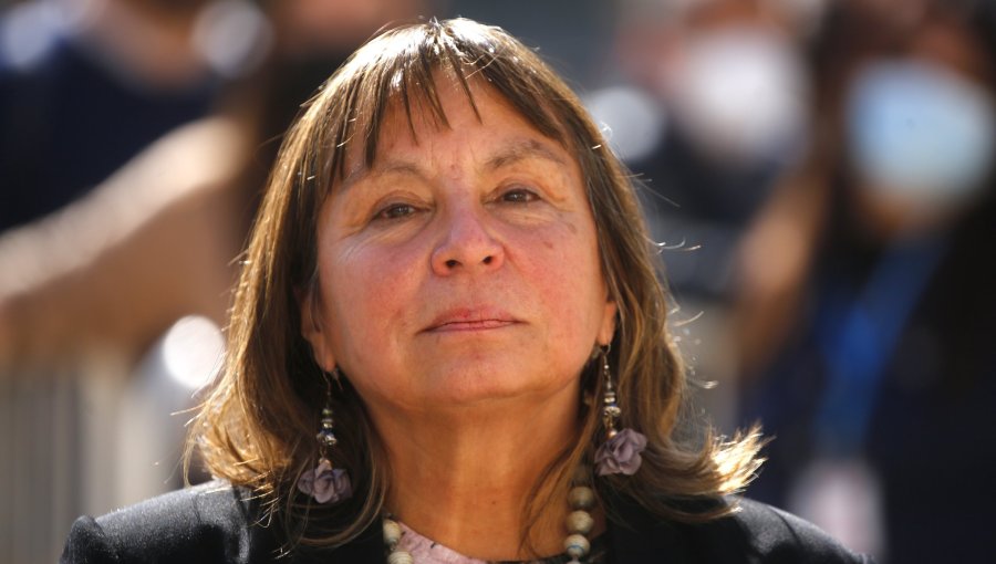 Jeannette Vega califica de "ilegal" y "arbitraria" salida de exdirectora del Hospital de San Antonio y evalúa recurrir a Contraloría