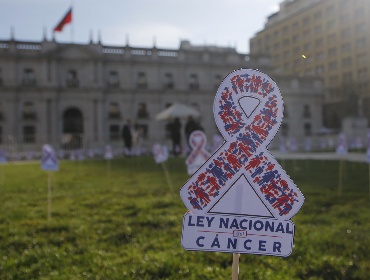 Minsal lanza plan para iniciar tratamiento de 33.702 pacientes oncológicos en espera