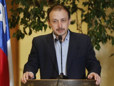 Diputado Luis Cuello busca frenar el "bencinazo": detalles del ambicioso plan legislativo para revertir el alza de combustibles
