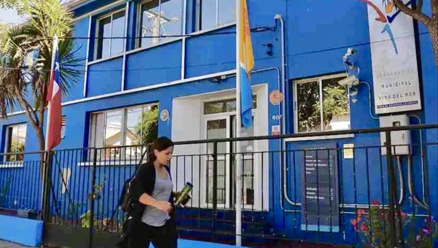 Sindicato anuncia huelga por contrato de $3.000 millones, pero Corporación Municipal de Viña asegura que negociación colectiva es ilegal