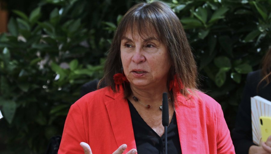 Jeanette Vega presenta denuncia en Contraloría por designación de director subrogante en Hospital de San Antonio