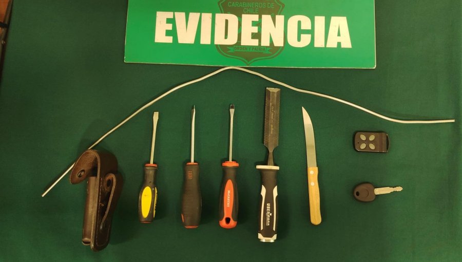 Tres individuos fueron detenidos en Concón portando herramientas comúnmente utilizadas para la comisión de delitos