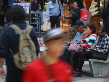 Editorial: Alta cesantía en la región nos pone en alerta del cambio en la demanda y en la oferta laboral