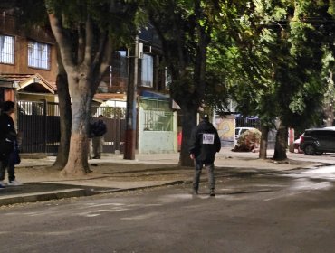 Ataque a balas en Cerro Navia deja a dos jóvenes heridos: uno está en riesgo vital