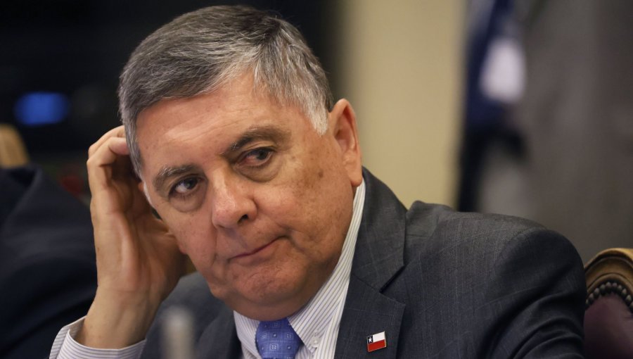 Ministro Alvarado blinda rol del Segundo Piso y descarta recortes en programas sociales: “El Gobierno funciona bien”