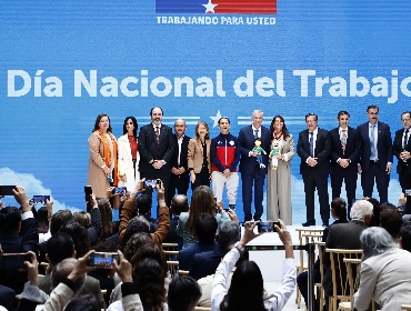 1 de mayo: Presidente Kast insta a la CUT a marchar pacíficamente y aislar a los violentistas