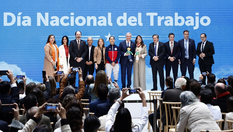 1 de mayo: Presidente Kast insta a la CUT a marchar pacíficamente y aislar a los violentistas