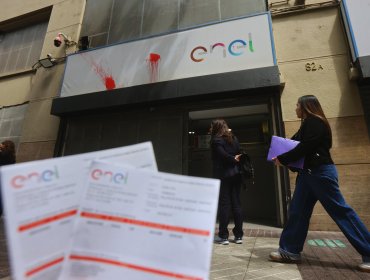 Gobierno descarta caducar concesión de Enel en la Región Metropolitana tras informe técnico de la SEC