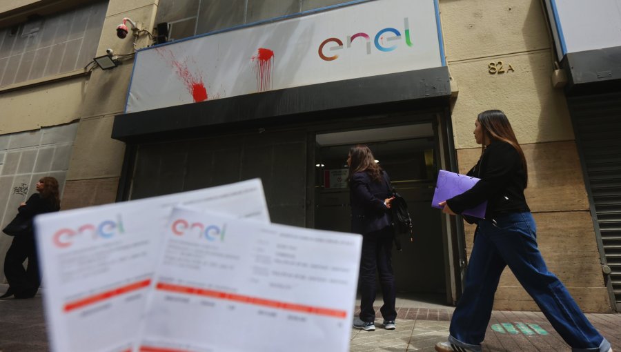 Gobierno descarta caducar concesión de Enel en la Región Metropolitana tras informe técnico de la SEC