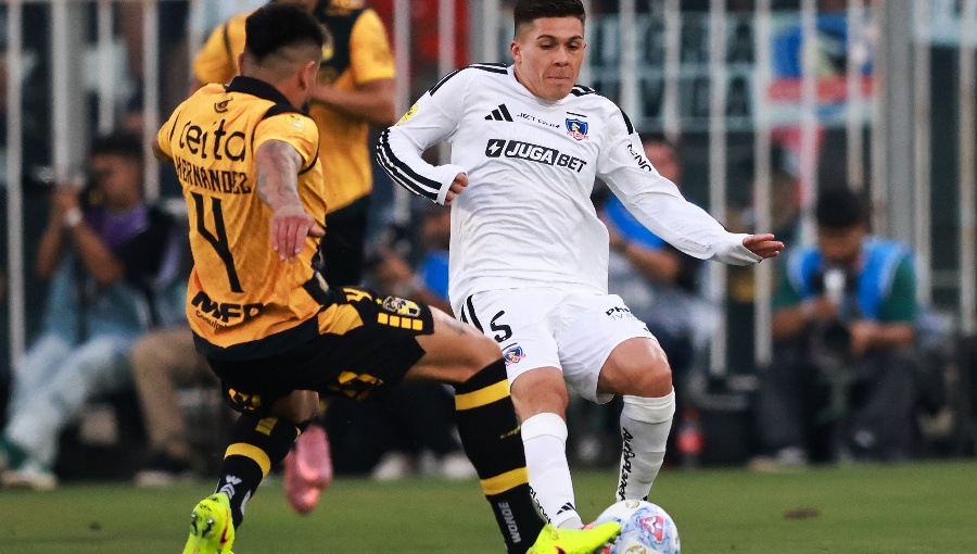 Doblete de Javier Correa le da a Colo Colo el liderato exclusivo del torneo ante Coquimbo Unido