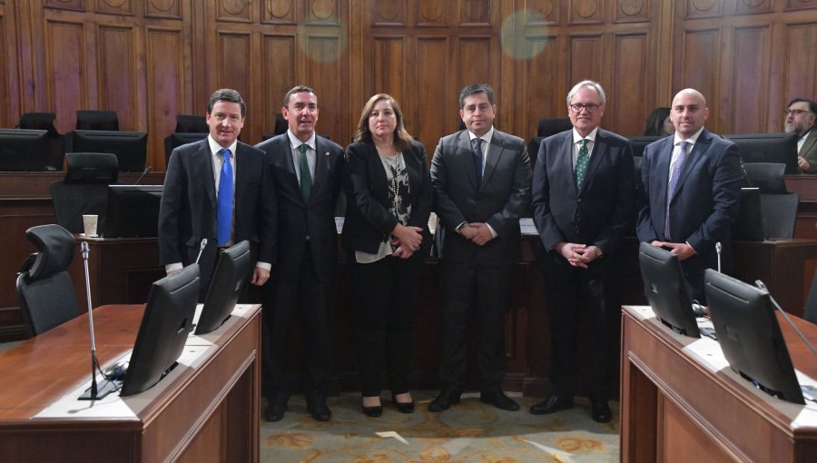 Comisión de Constitución del Senado aprueba propuesta para que el ministro Dinko Franulic se integre a la Corte Suprema
