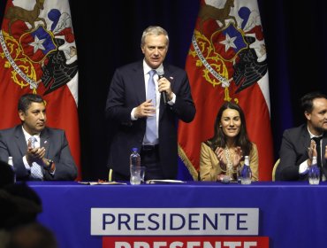 Presidente Kast asegura que Hacienda responderá a cuestionamientos del CFA sobre el plan de Reconstrucción