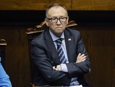 Ministro García Ruminot respalda liderazgo del Ministro del Interior y fija plazos para el proyecto de reconstrucción