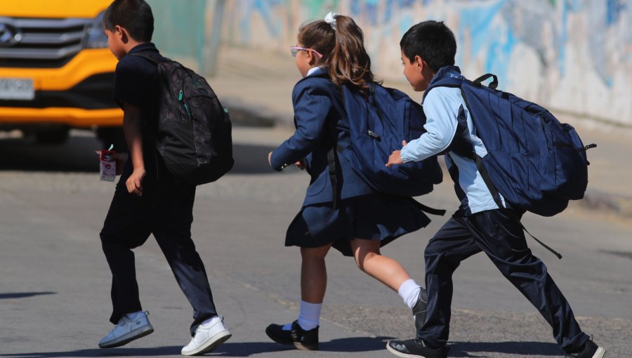 Apoderados presentan plan para reforzar la seguridad escolar con enfoque parental en establecimientos de Valparaíso