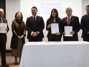 Servicios de Salud reciben formalmente $154 mil millones en el marco del plan Alerta Oncológica