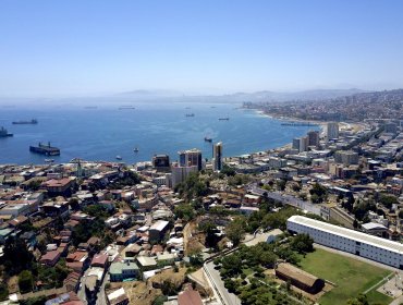Contraloría deriva posibles irregularidades en la Corporación de Turismo de Valparaíso y activa revisión en Corfo y Gobierno Regional