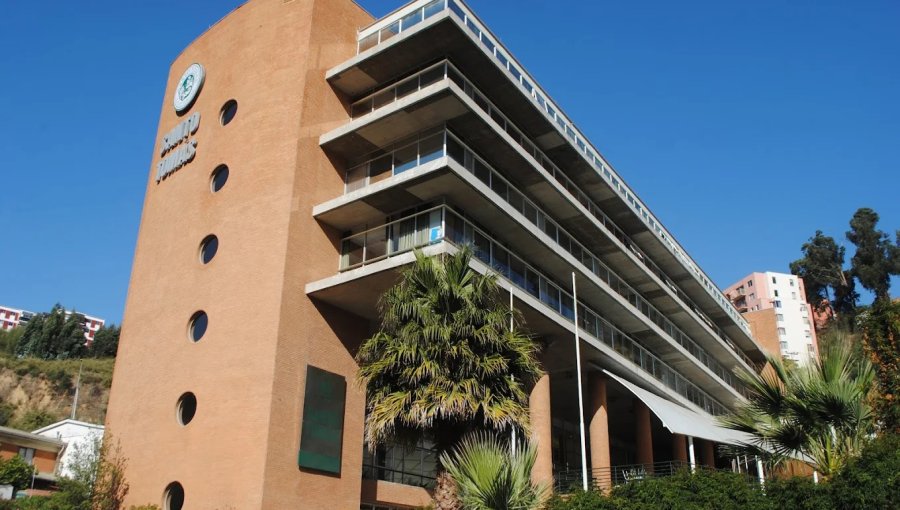 Alumnos denuncian ola de asaltos en entorno de la Universidad Santo Tomás de Viña del Mar: "La seguridad acá es nula"
