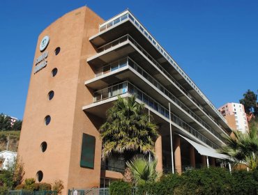 Alumnos denuncian ola de asaltos en entorno de la Universidad Santo Tomás de Viña del Mar: "La seguridad acá es nula"