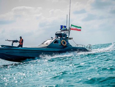Irán toma el control del Estrecho de Ormuz: Exigirá permisos de tránsito tras el fin del “Proyecto Libertad”