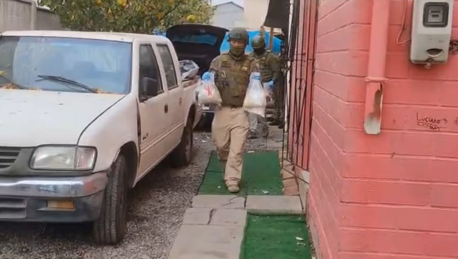 Desarticulan en Quilicura a banda que fabricaba y traficaba éxtasis: cinco ciudadanos colombianos fueron detenidos