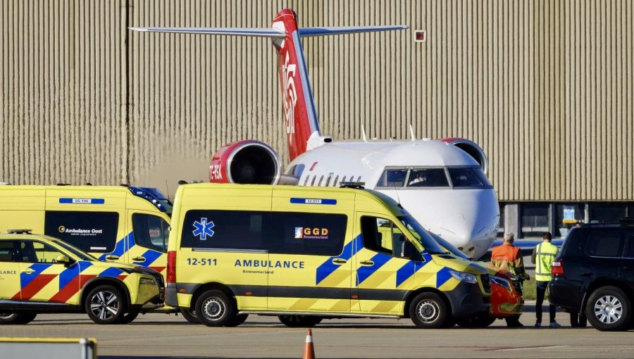 Internan a azafata de aerolínea KLM en Ámsterdam por posible contagio de hantavirus