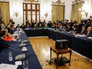 Comisión de Hacienda de la Cámara aprueba idea de legislar el proyecto de Reconstrucción