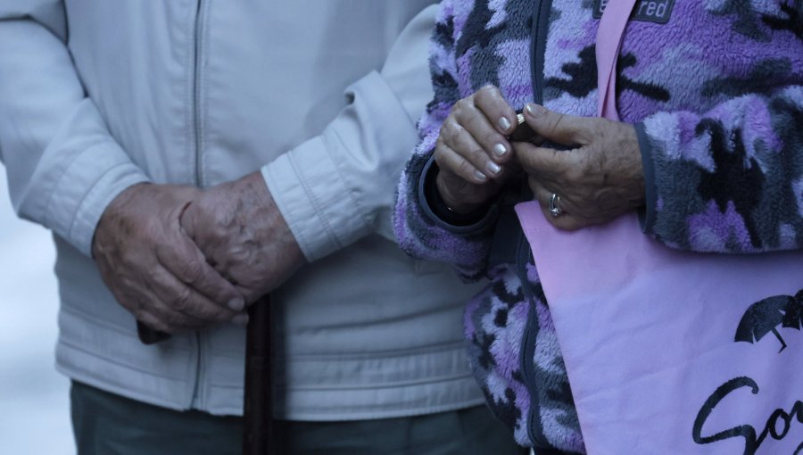 Seremi de Gobierno de Valparaíso asegura que no habrá recortes al Bono Invierno: “La palabra del Presidente se va a cumplir”